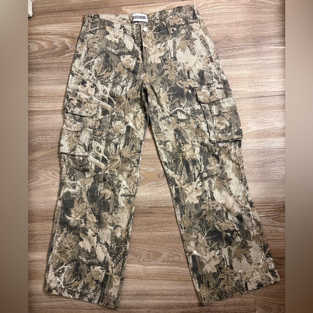 Disclosure cargo camo pants